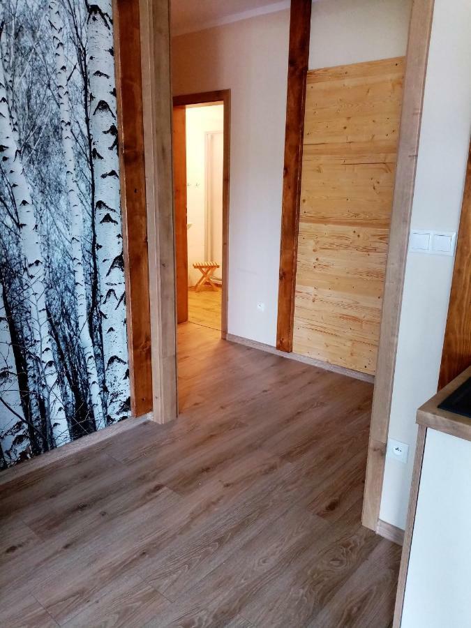 Appartamento Elejan Bešeňová Esterno foto